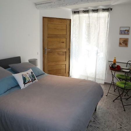 La Bignone Apartment LʼIsle-sur-la-Sorgue Екстериор снимка